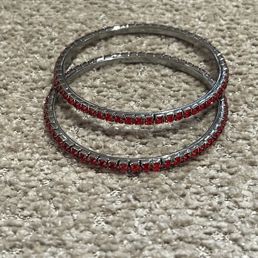 Cache Elegant Silver And Red Crystal Bangle Set - image 5